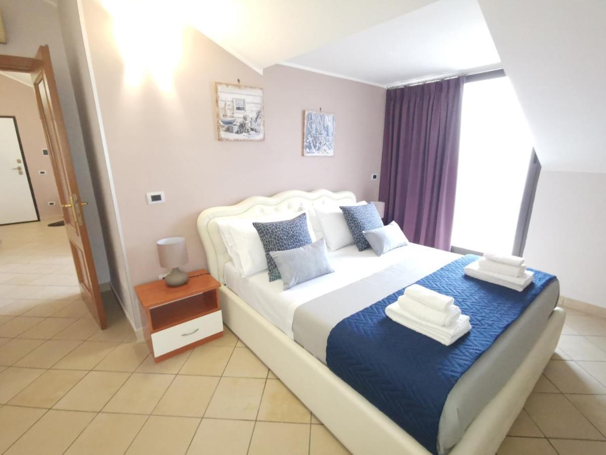 B&B Louise Santa Maria Capua Vetere Buitenkant foto