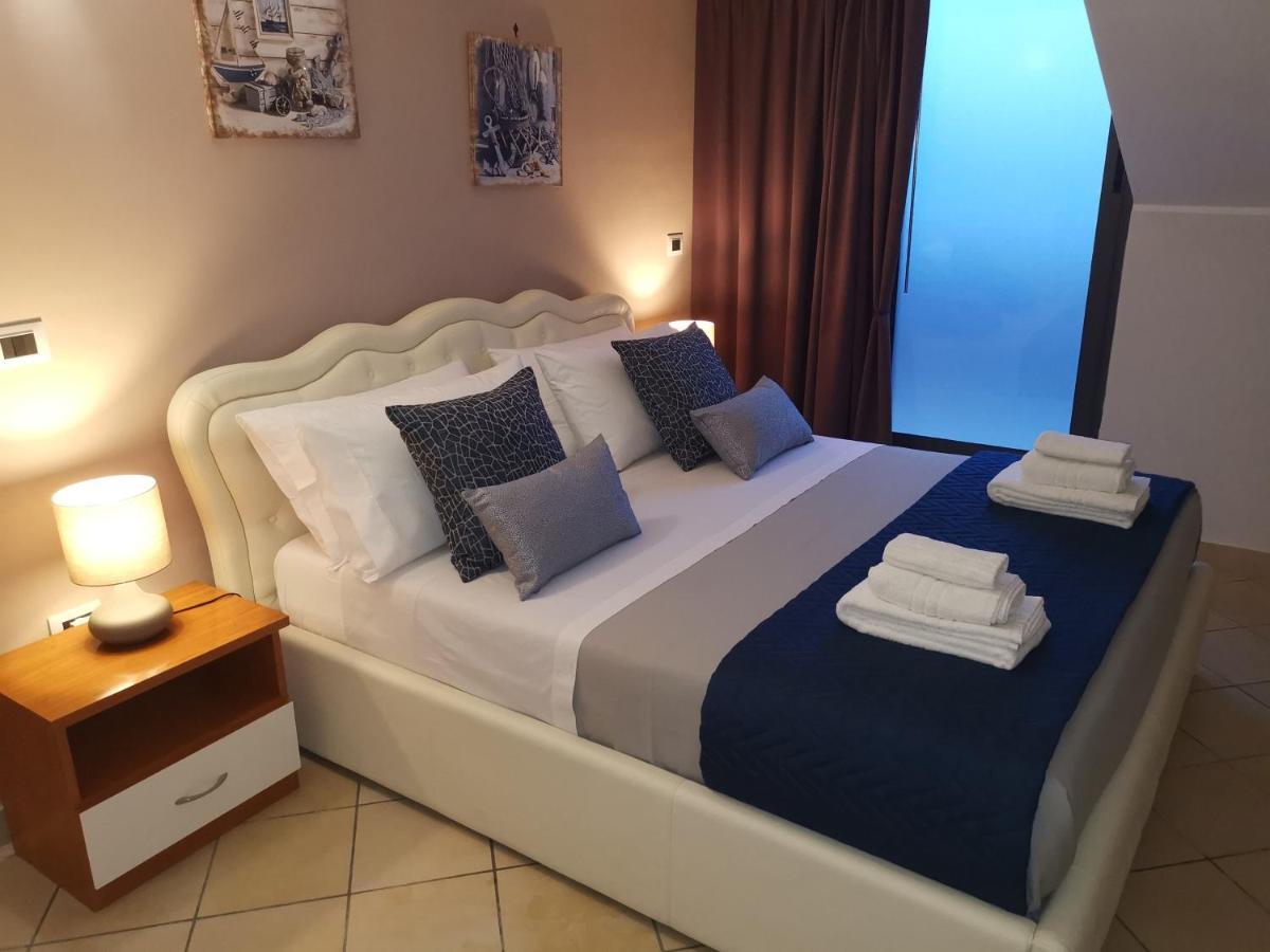 B&B Louise Santa Maria Capua Vetere Buitenkant foto