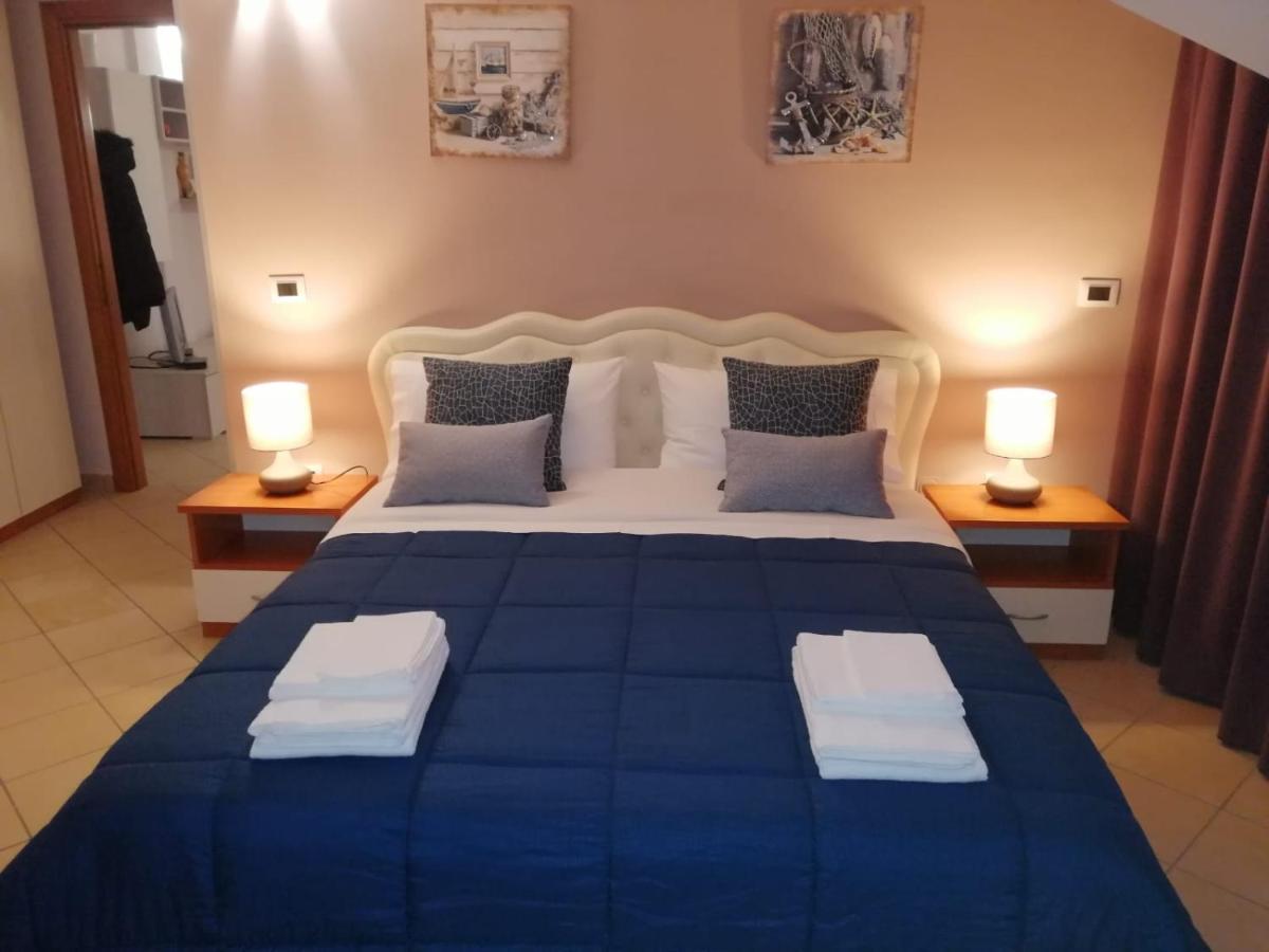 B&B Louise Santa Maria Capua Vetere Buitenkant foto